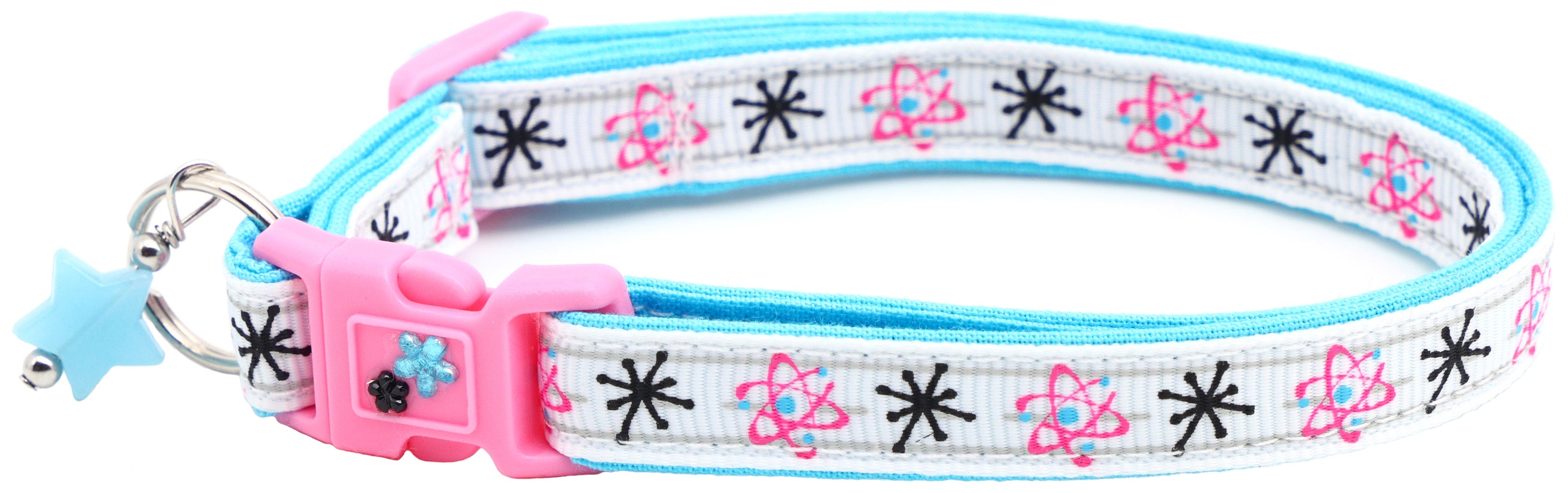 Atoms on White Cat Collar